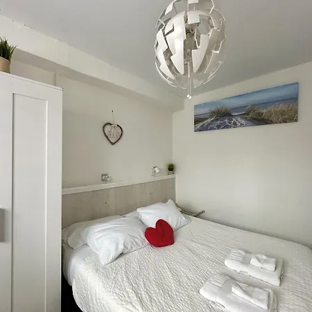 Con Bano Privado Y Mini-cocina Privada En Casa Particular, Acceso Independiente Accommodatie bij particulieren *